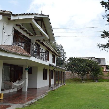 Country House Free Breakfast Hotel Puembo Exterior photo